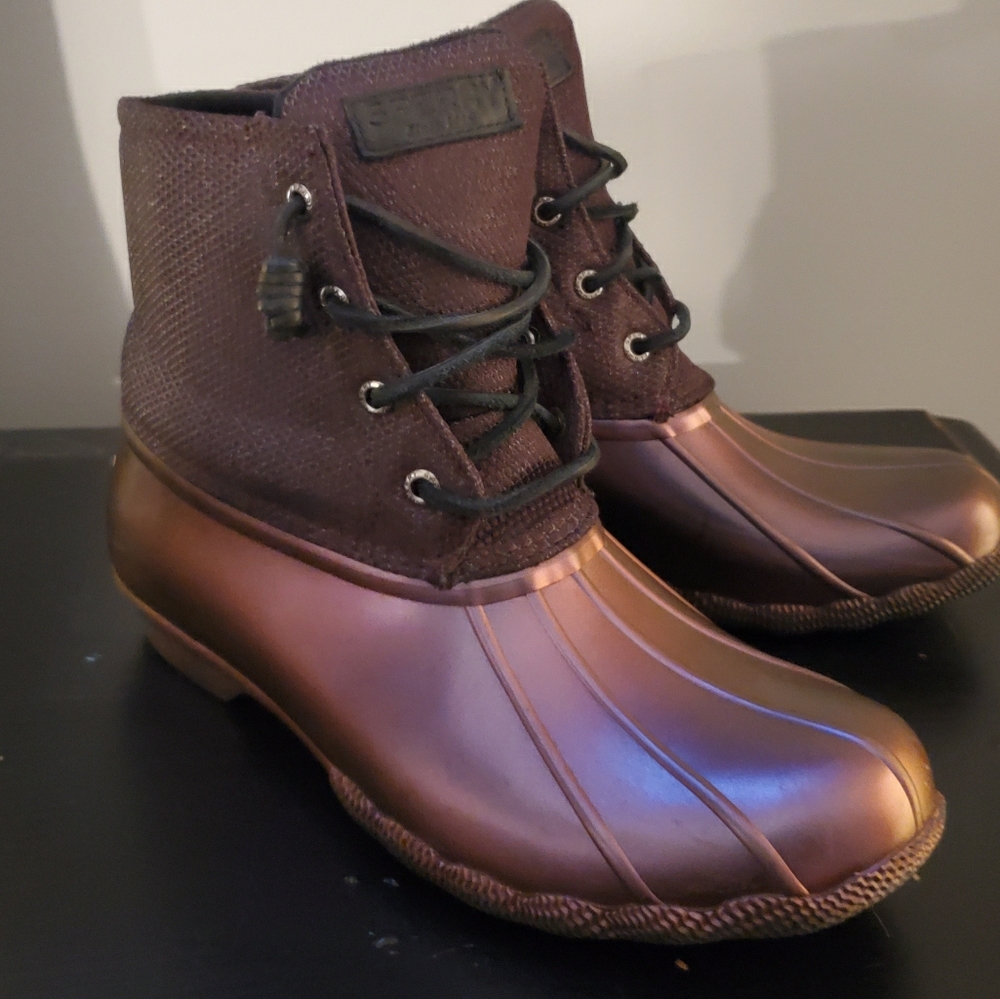 LIMITED edition Metallic Purple Sperry's